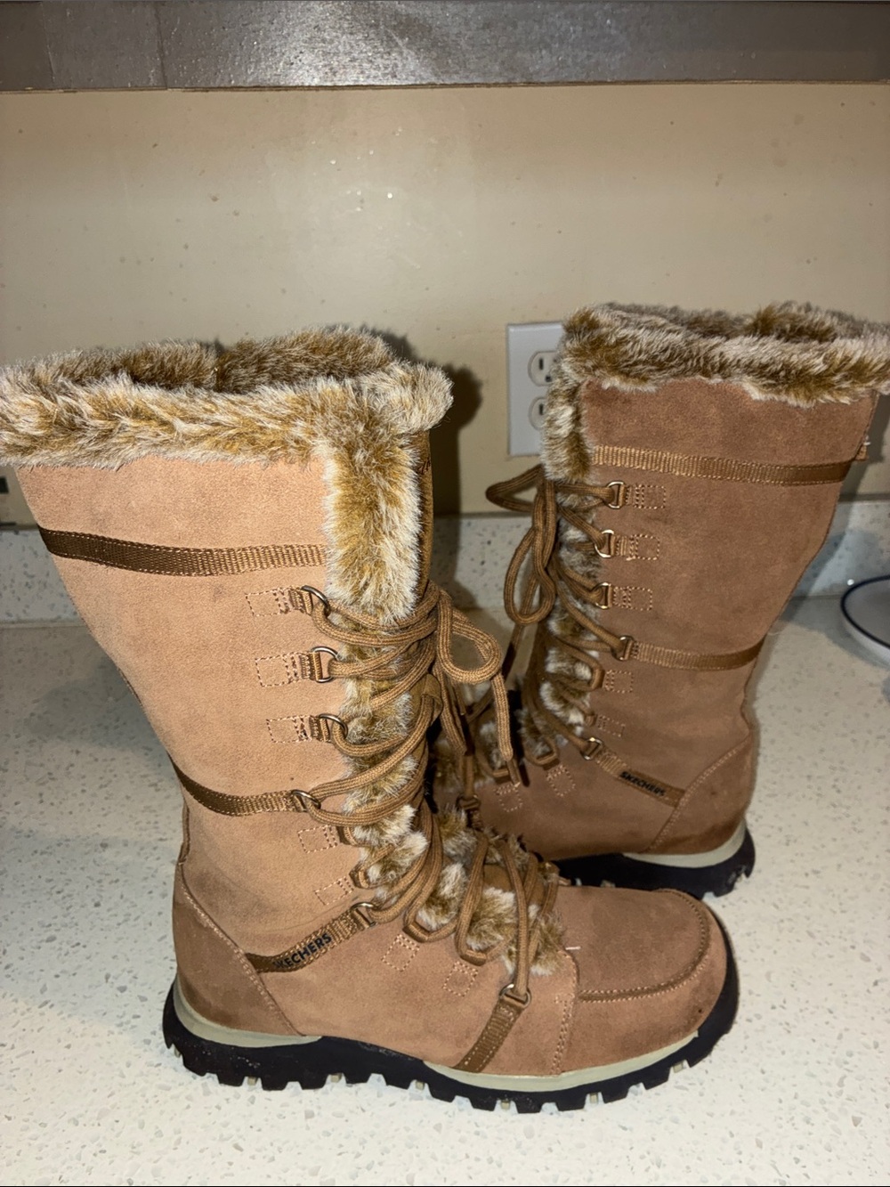 SKECHERS BOOTS - Picture 3 of 8